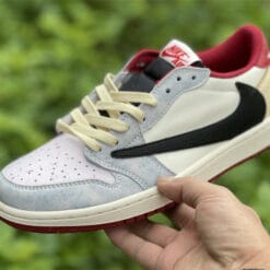 Alternative view of Air Jordan 1 Low x Travis Scott