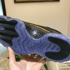 Air Jordan 11 Retro Cap and Gown