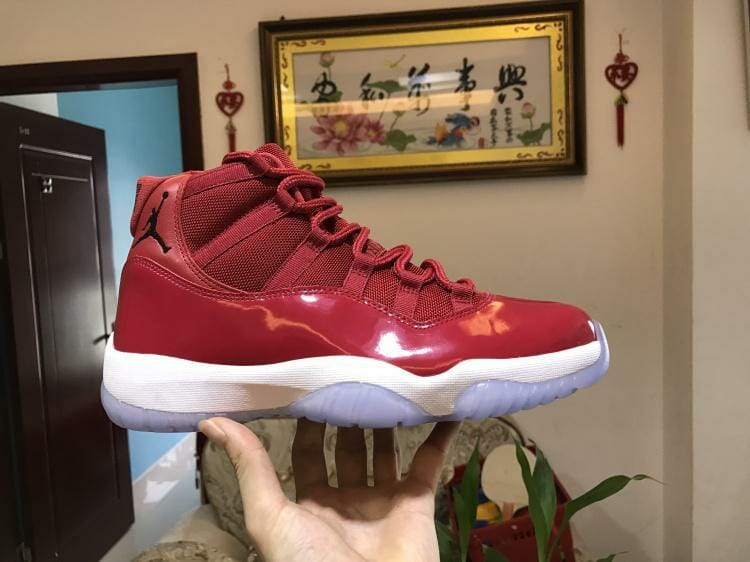 Air Jordan 11 Retro Win Like 96