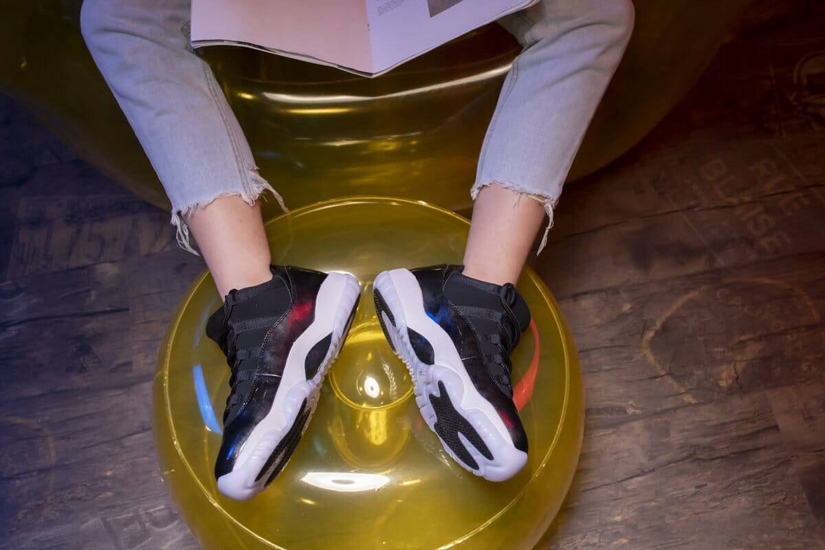 Air Jordan 11 Retro Low Barons