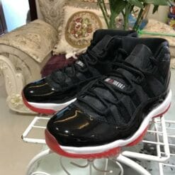 Air Jordan 11 Retro Playoffs (2012)