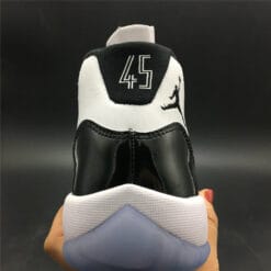 Air Jordan 11 Retro Concord (2018)