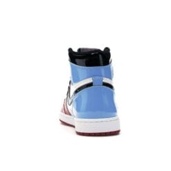 Air Jordan 1 Retro High Fearless UNC Chicago