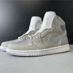 Alternative view of Air Jordan 1 Japan Neutral Grey Metallic Silver