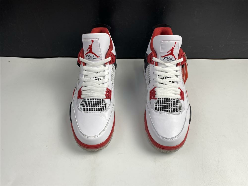 Air Jordan 4 Fire Red (2020)