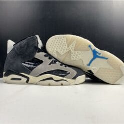 Air Jordan 6 Retro Tech Chrome