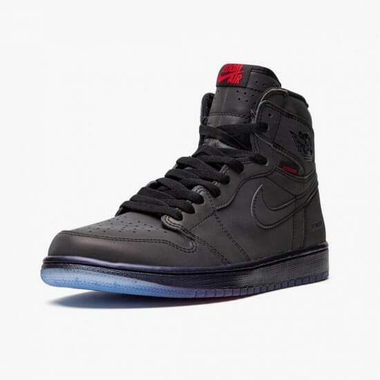 Air Jordan 1 Retro High Zoom “Fearless”