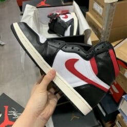 Air Jordan 1 Gym Red