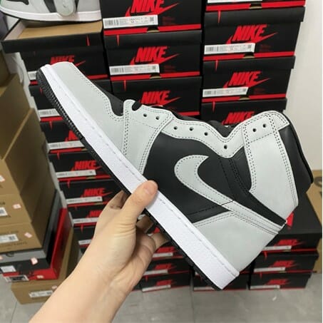 Air Jordan 1 High OG “Shadow 2.0”