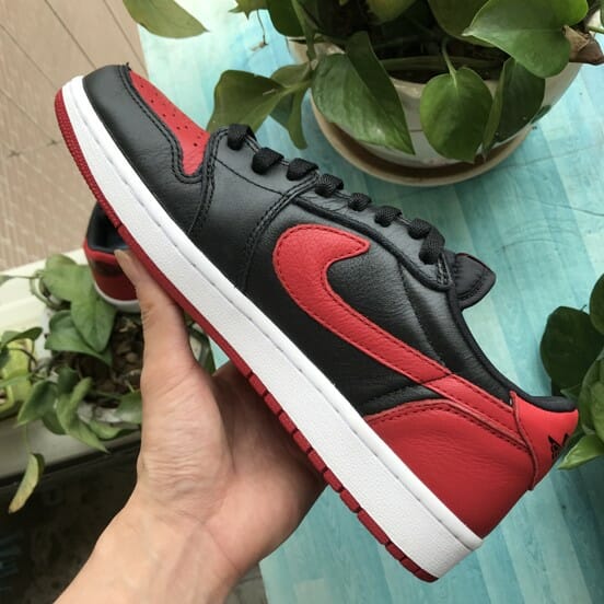 Air Jordan 1 Low Black Red Banned