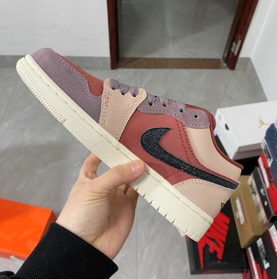 Air Jordan 1 Low Canyon Rust