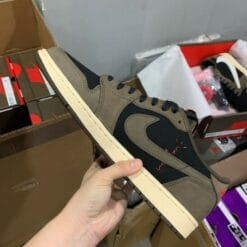 Air Jordan 1 Low x Travis Scott