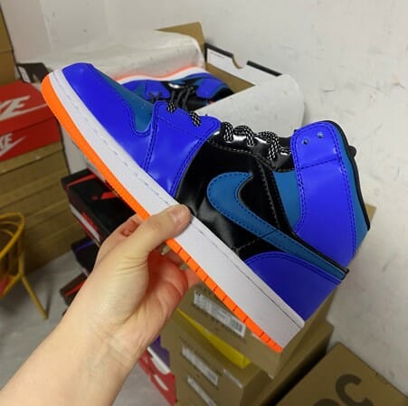 Air Jordan 1 Mid GS Blue Orange Black