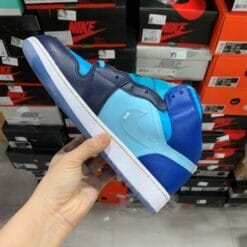 Air Jordan 1 Mid GS Fly Crystal Bottom Blue Heaven