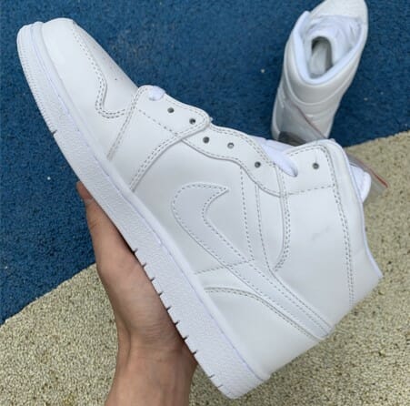 Air Jordan 1 Mid Pure White