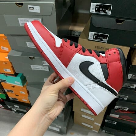 Air Jordan 1 Mid White Red Black Hook