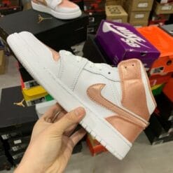 Air Jordan 1 Mid White Rose Gold