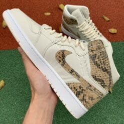 Air Jordan 1 Premium White