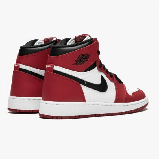 Air Jordan 1 Retro Chicago White Black Red - Image 3