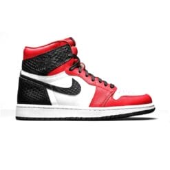 Air Jordan 1 Retro High Satin Snake Chicago