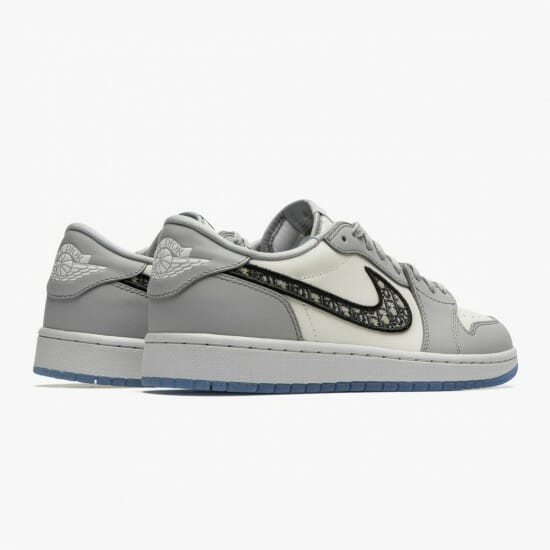 Air Jordan 1 Retro Low - Image 3