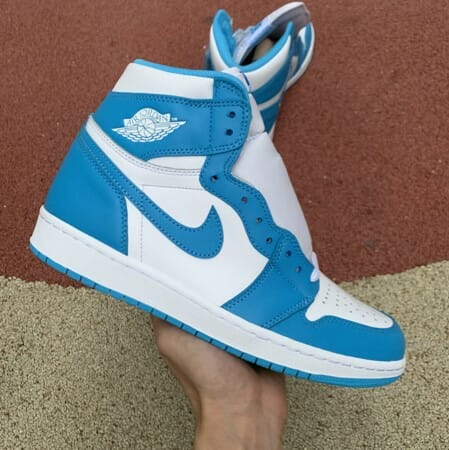 Air Jordan 1 UNC University North Carolina Blue
