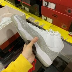 Air Jordan 11 Metallic Siliver