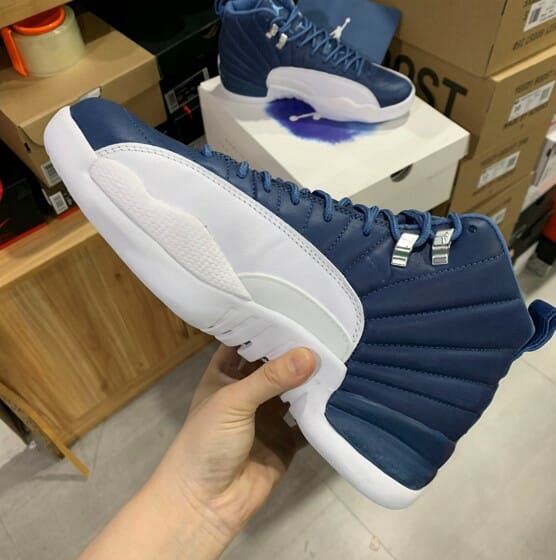 Air Jordan 12 Indigo Classic Retro