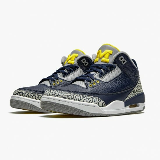 Air Jordan 3 Retro Michigan - Image 2
