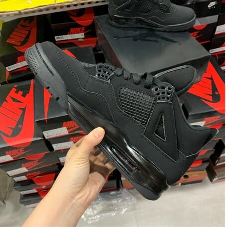 Air Jordan 4 Black Cat