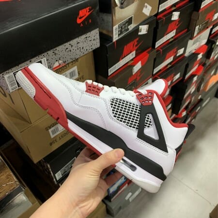 Air Jordan 4 “ Fire Red”