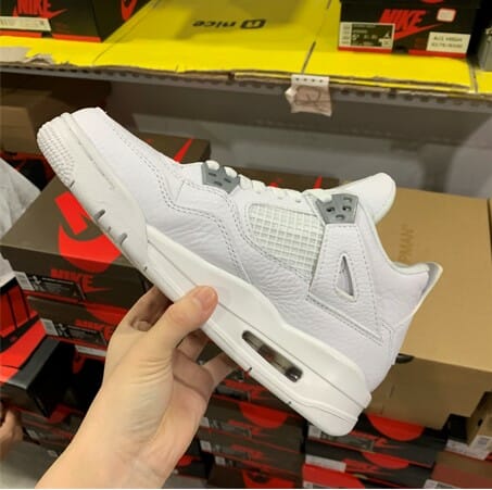 Air Jordan 4 Pure Money