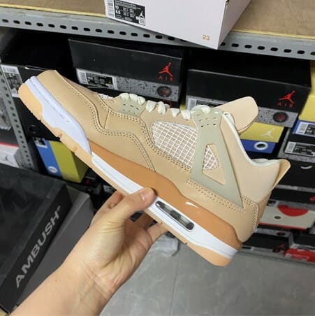Air Jordan 4 WMNS “Shimmer”