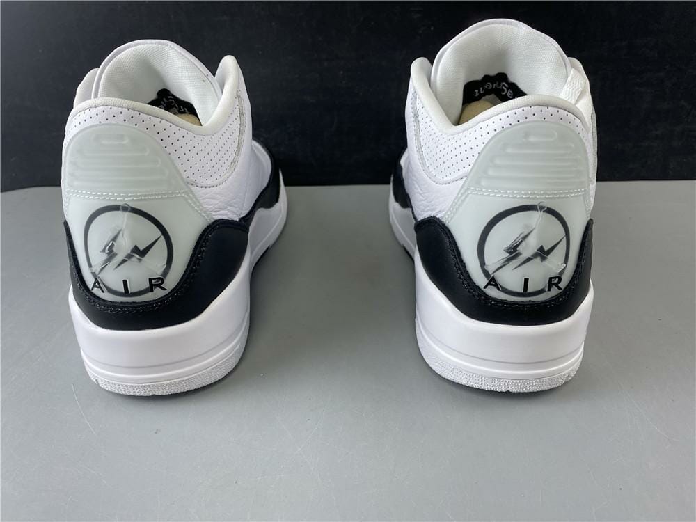 Air Jordan 3 Retro Fragment - Image 3
