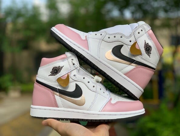 Air Jordan 1 “Misplaced” - Image 2