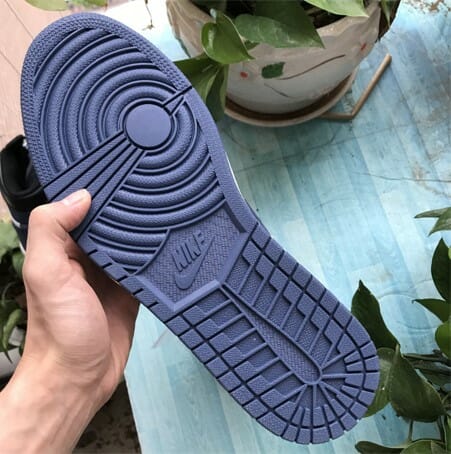 Air Jordan 1 OG Blue White - Image 2