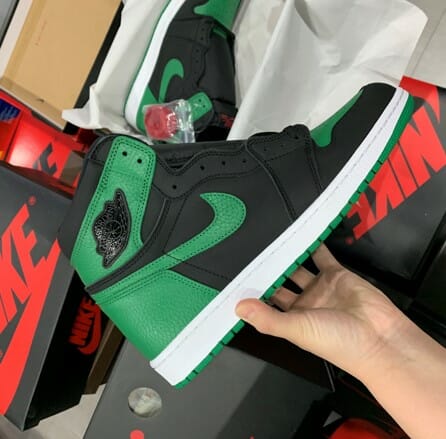 Air Jordan 1 Pine Green And Black - Image 2