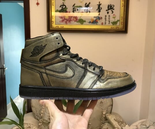 Air Jordan 1 Ret High OG Wings - Image 2