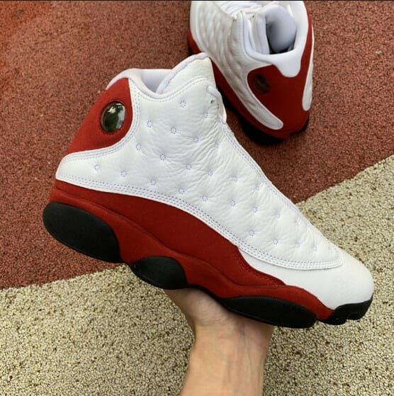 Air Jordan 13 OG Chicago Red White