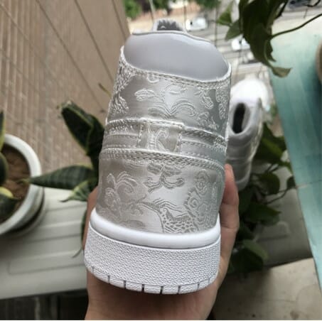 Air Jordan 1 Tradiotional White - Image 2