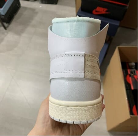 Air Jordan 1 White - Image 2