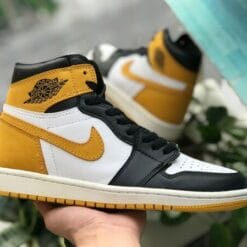 Alternative view of Air Jordan 1 Yellow Ochre Five MVP Awards