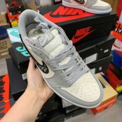Alternative view of Air Jordan 1 High OG Grey