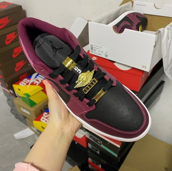 Air Jordan 1 Low Beetroot Gold Pendant - Image 2