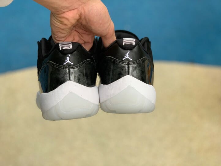 Air Jordan 11 Barons Low