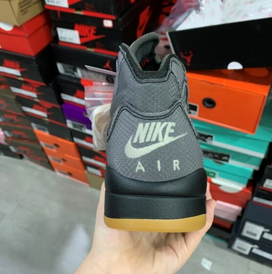 Air Jordan 5 Grey - Image 2