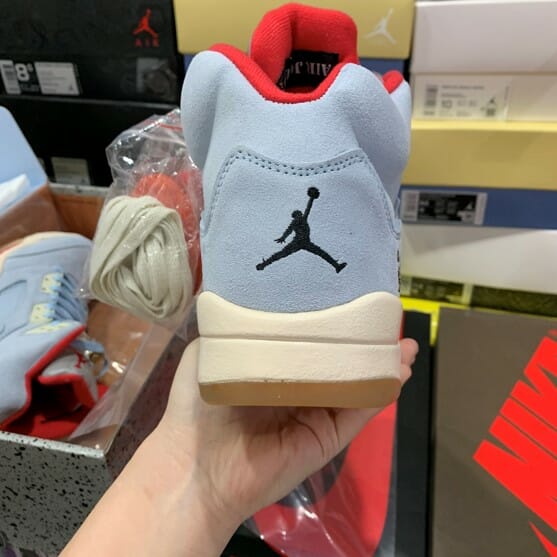 Air Jordan 5 Retro Trophy Room Ice Blue - Image 2