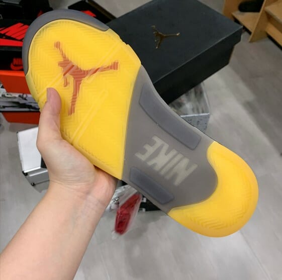 Air Jordan 5 Sail - Image 2