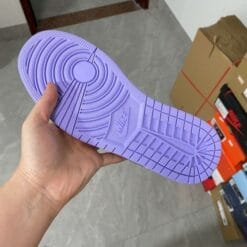 Alternative view of Air Jordan 1 Low SE “Arctic Punch”