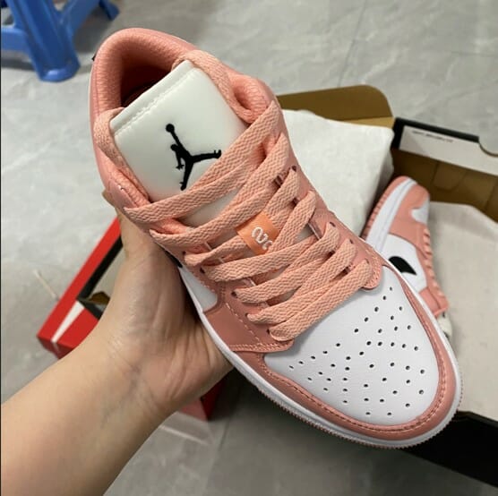 Air Jordan 1 Low White Pink - Image 2
